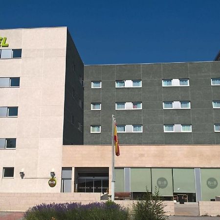B&B Hotel Madrid Aeropuerto T1 T2 T3 Exterior foto