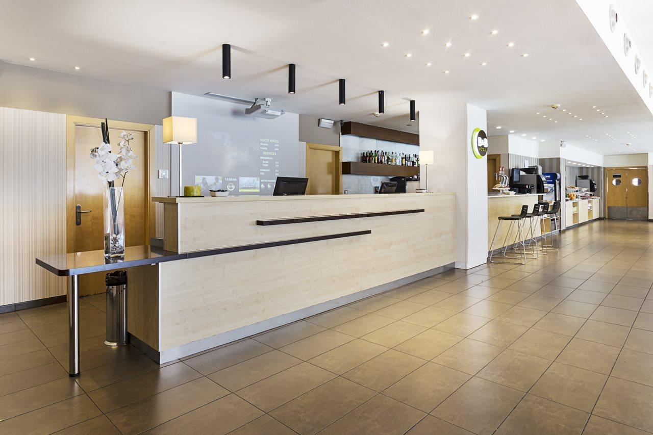 B&B Hotel Madrid Aeropuerto T1 T2 T3 Exterior foto