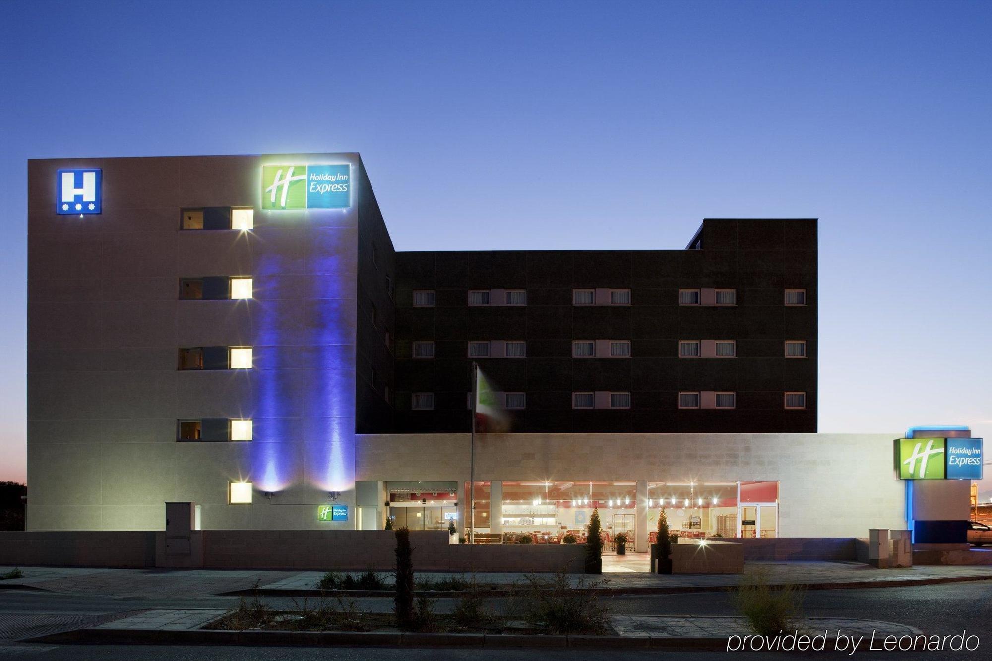 B&B Hotel Madrid Aeropuerto T1 T2 T3 Exterior foto