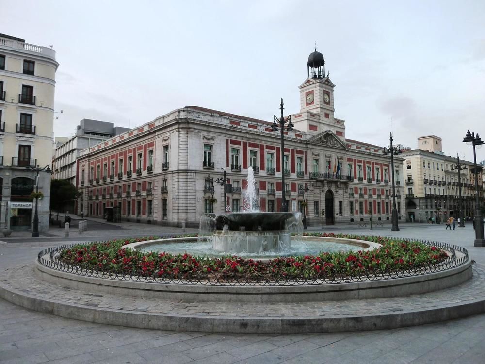 B&B Hotel Madrid Aeropuerto T1 T2 T3 Exterior foto