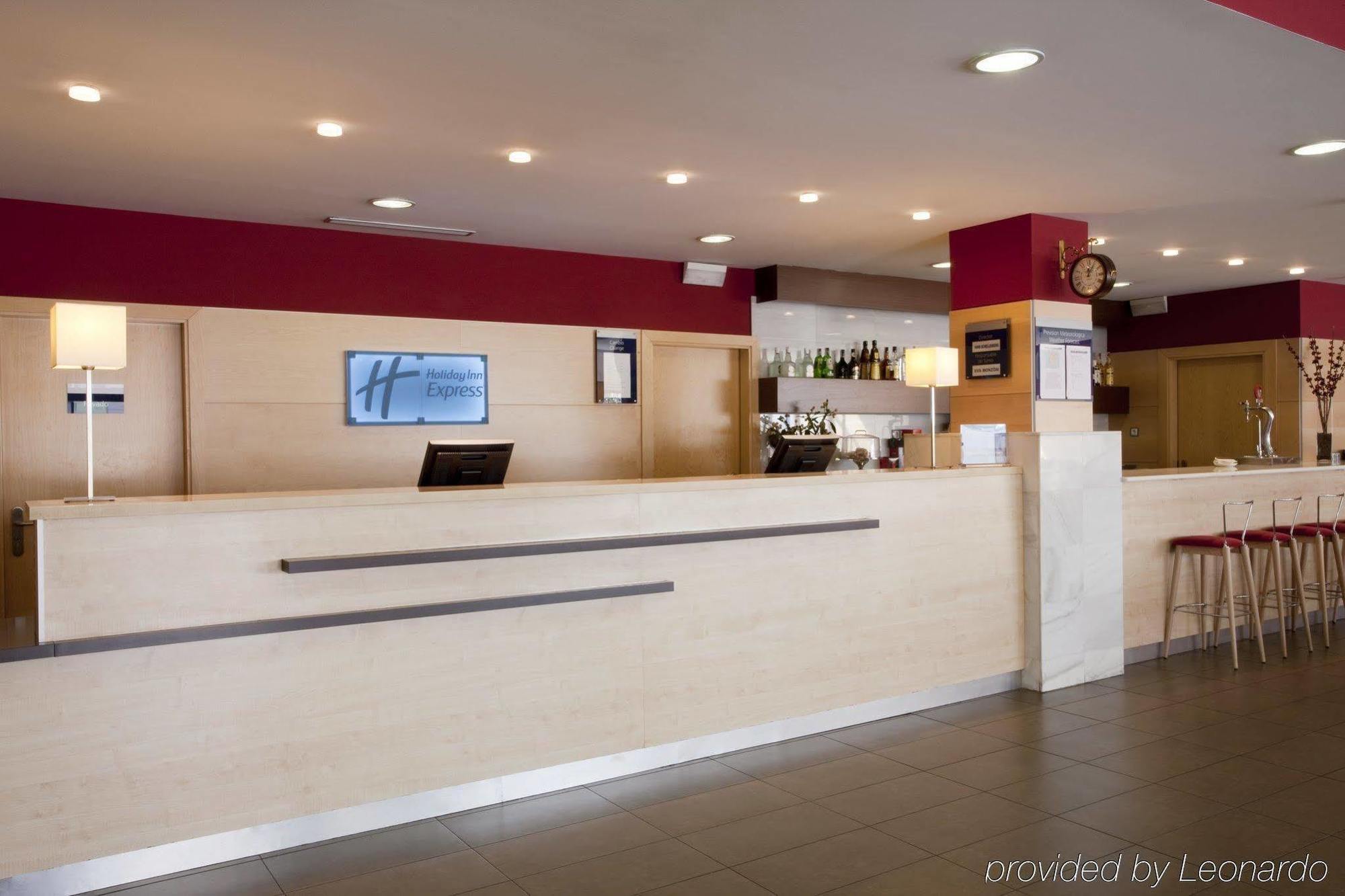 B&B Hotel Madrid Aeropuerto T1 T2 T3 Exterior foto